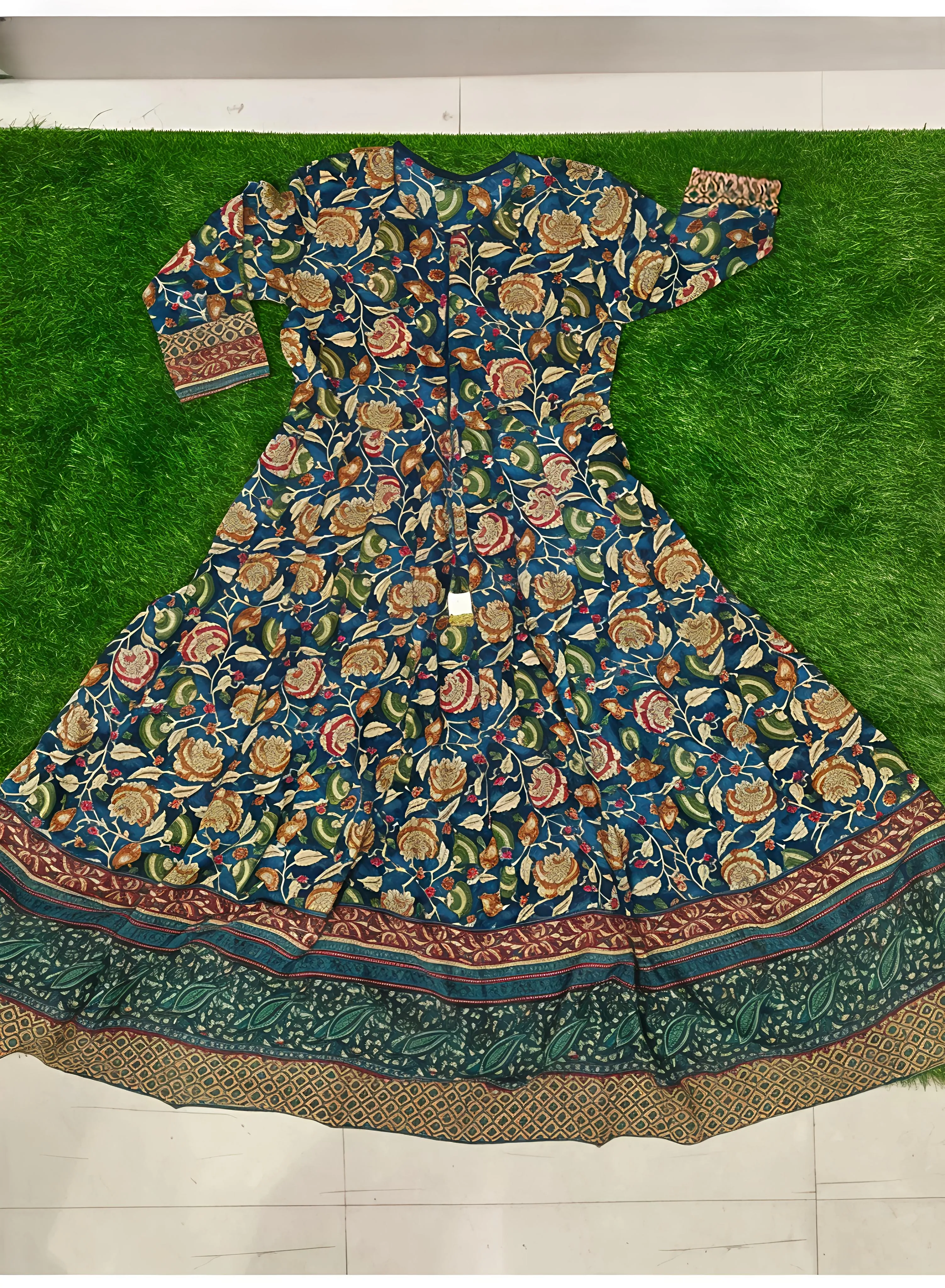 Sober fancy party wear suit-19