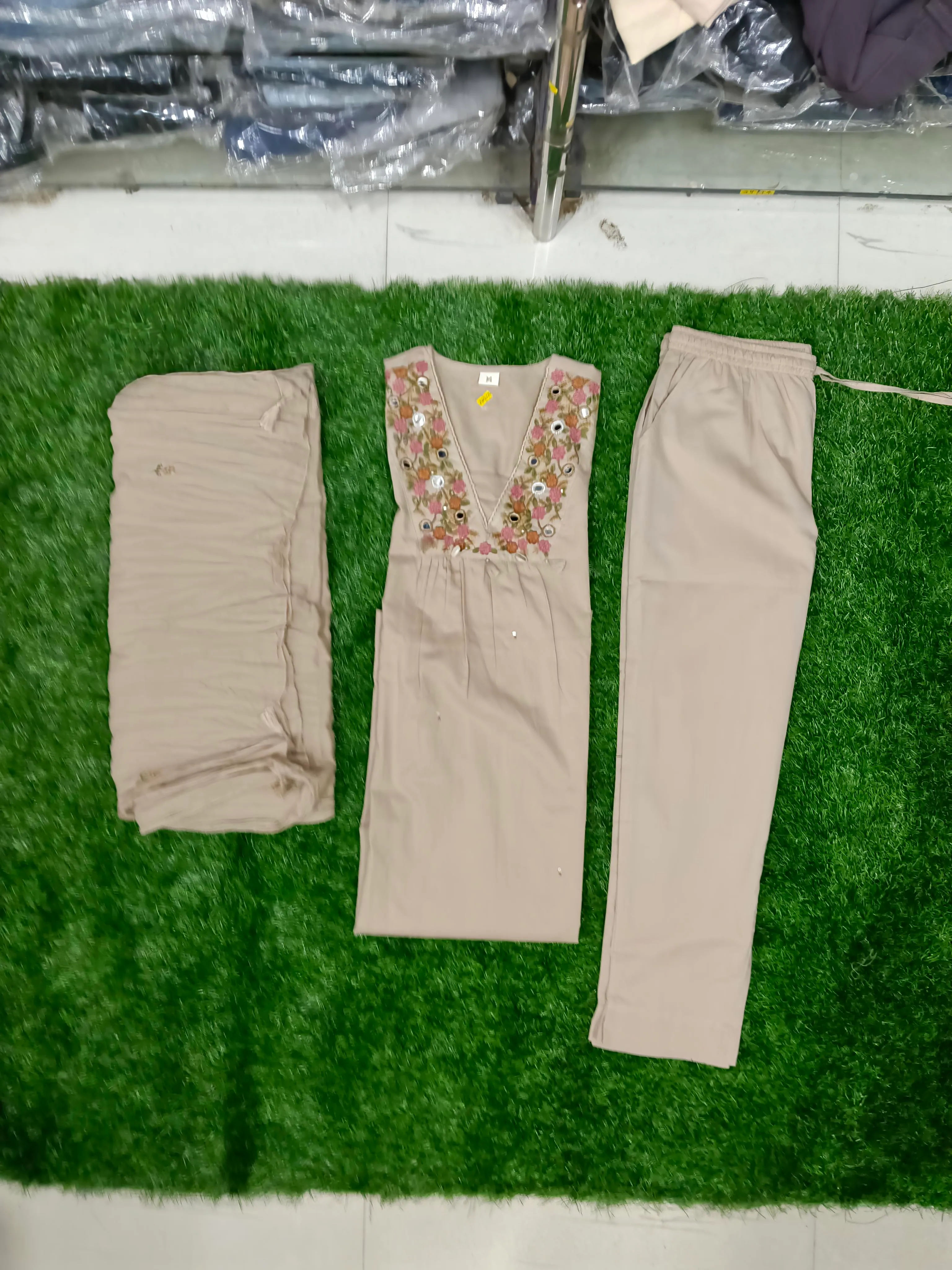 Sober fancy party wear suit-31